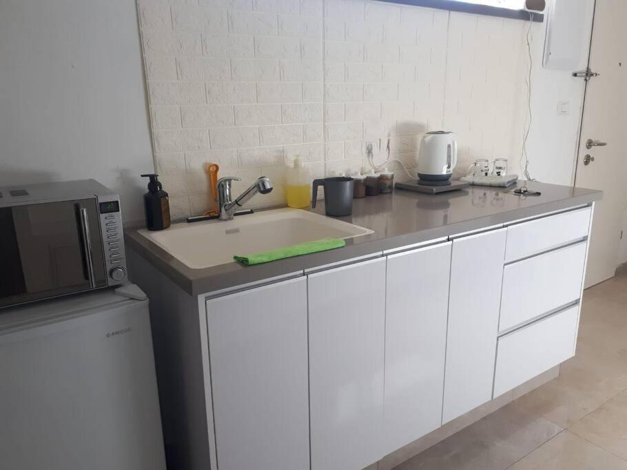 Oded Inviting Housing Apartment Yerusalem Bagian luar foto